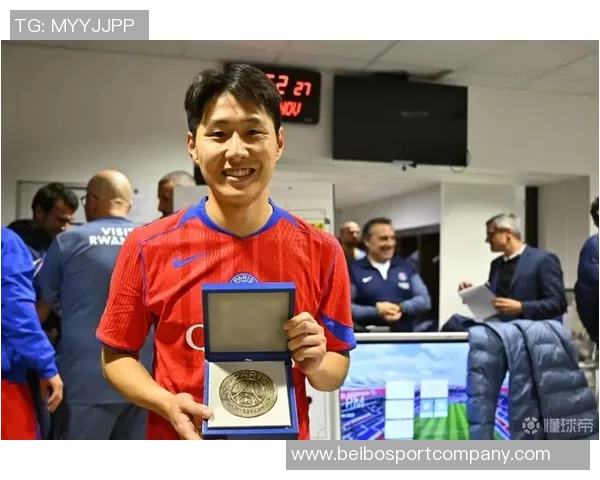 李刚仁25场贡献3球3助攻因腿筋拉伤被换下状态堪忧 李刚仁25场贡献3球3助攻因腿筋拉伤被换下状态堪忧