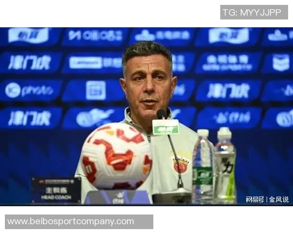 阿洛伊西与浙江队签订1加1合同正式告别东体球队 阿洛伊西与浙江队签订1加1合同正式告别东体球队