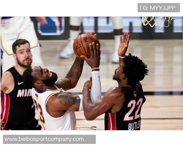 巴特勒称赞波杰姆斯基果断表现认为这是赢得比赛的关键因素