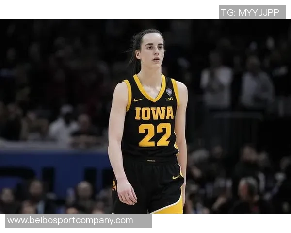 文班赞克拉克大学表现令人敬畏男女篮球场上她的表现令人惊叹不已