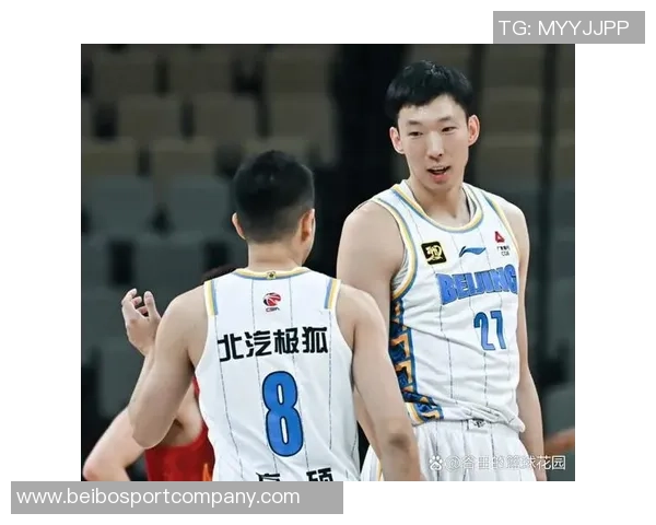 周琦表现出色却难挽败局12投6中斩获15分19篮板3封盖正负值5 周琦表现出色却难挽败局12投6中斩获15分19篮板3封盖正负值5