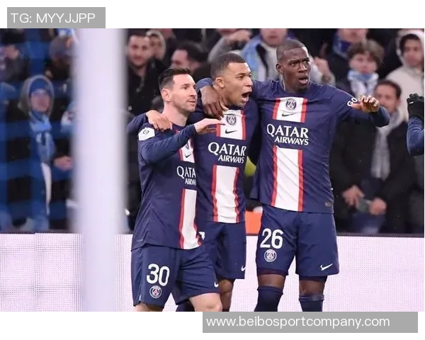 纳赛尔盛赞姆巴佩伊布与卡瓦尼对巴黎成功的关键贡献