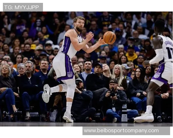 勇士与篮网探讨克拉克斯顿与库明加的单换交易可能性