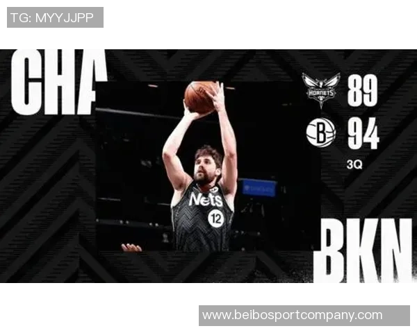 马卢阿奇精彩顺下空接暴扣成功打入本场首分展现出色表现 马卢阿奇精彩顺下空接暴扣成功打入本场首分展现出色表现