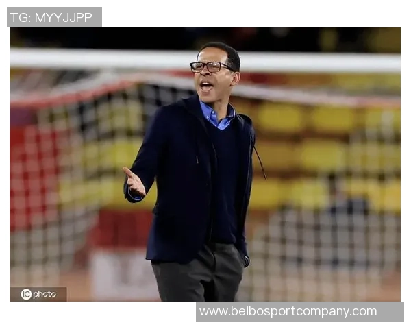 前狼队主帅加里奥尼尔即将执教斯特拉斯堡双方达成原则性一致 前狼队主帅加里奥尼尔即将执教斯特拉斯堡双方达成原则性一致