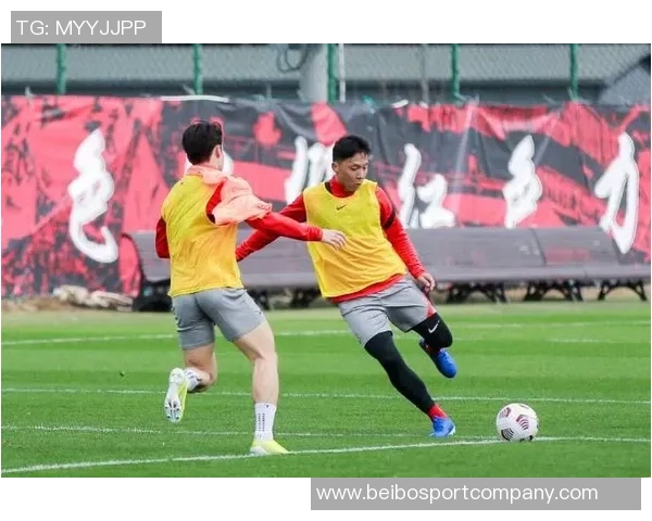 山东泰山足球队在广州启动冬训第二阶段全力备战新赛季 山东泰山足球队在广州启动冬训第二阶段全力备战新赛季